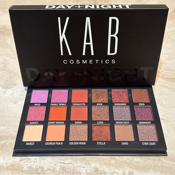 KAB Cosmetics Day + Night Palette - Picture 2 of 9